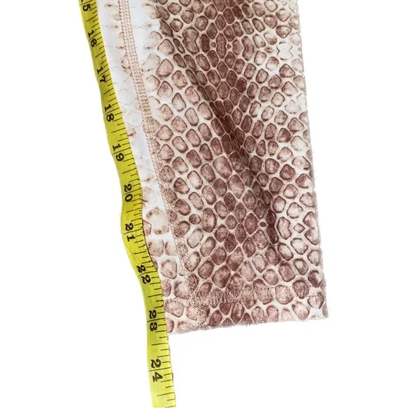 Jessica Simpson Tan snakeskin active workout leggings - Picture 2 of 4